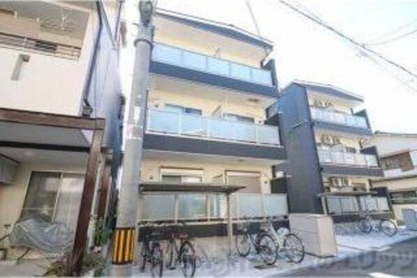 HiroPalaceIの物件外観写真